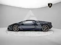 2025 Lamborghini Revuelto