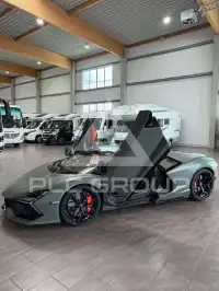2025 Lamborghini Revuelto