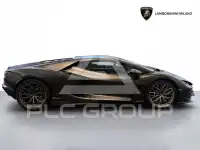 2025 Lamborghini Revuelto