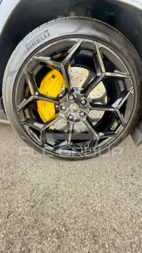 2025 Lamborghini Urus