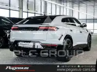 2025 Lamborghini Urus