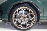 2025 Lamborghini Urus