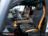 2025 Lamborghini Urus
