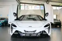 2025 McLaren ARTURA
