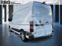 2025 Renault Master