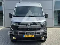 2025 Renault Master