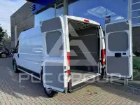 2025 Opel Movano