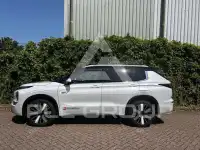 2026 Mitsubishi OUTLANDER