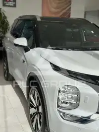 2026 Mitsubishi OUTLANDER