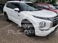 2026 Mitsubishi OUTLANDER