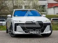 2026 BMW 740
