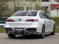 2026 BMW 740