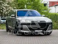 2026 BMW 740