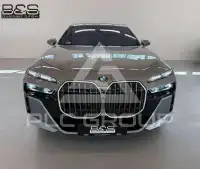 2026 BMW 740