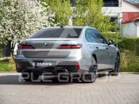 2026 BMW 740