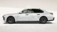 2026 BMW 740