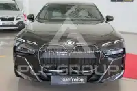 2026 BMW 750