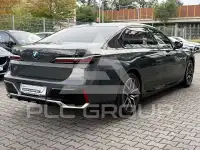 2026 BMW 750