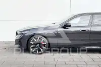 2026 BMW I5