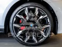 2026 BMW I5