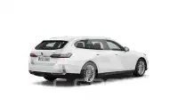 2026 BMW I5