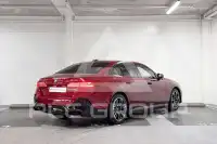 2026 BMW I5