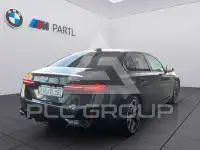 2026 BMW I5