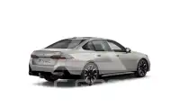 2026 BMW I5