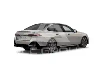 2026 BMW I5
