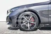2026 BMW I5