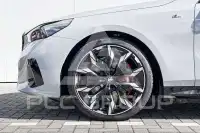 2026 BMW I5