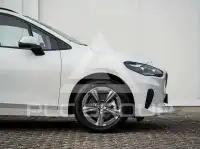 2026 BMW 220