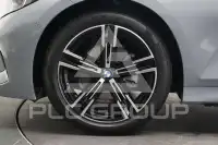 2026 BMW 320