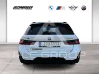 2026 BMW 320