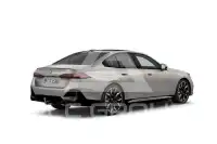2026 BMW 550