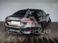 2026 BMW 550