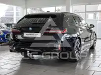 2026 BMW 550