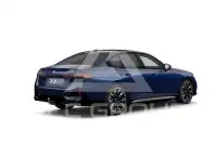 2026 BMW 550