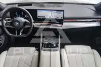 2026 BMW 550