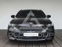2026 BMW 550