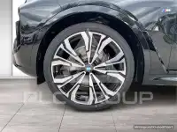 2026 BMW X7