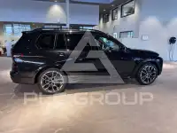 2026 BMW X7