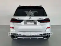 2026 BMW X7
