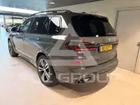 2026 BMW X7