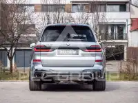 2026 BMW X7