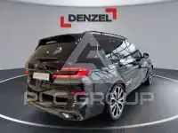2026 BMW X7