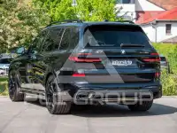 2026 BMW X7