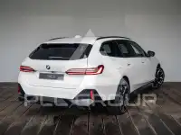 2026 BMW 520