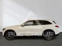2026 Mercedes Benz GLC 220