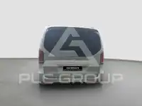 2026 Mercedes Benz V 300
